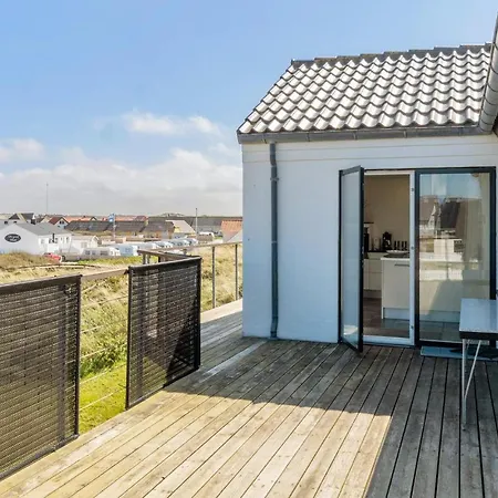 Lovely In With Kitchen *