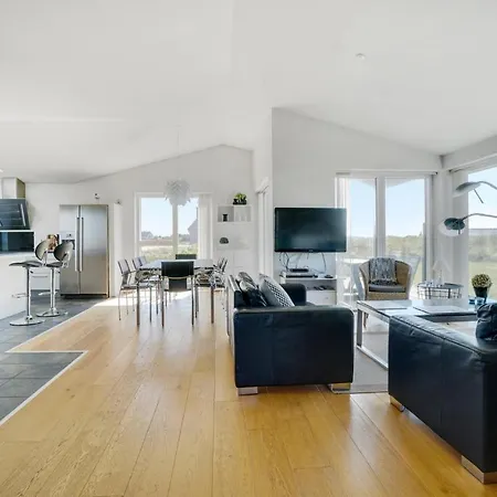 Lovely In With Kitchen Casa vacanze *