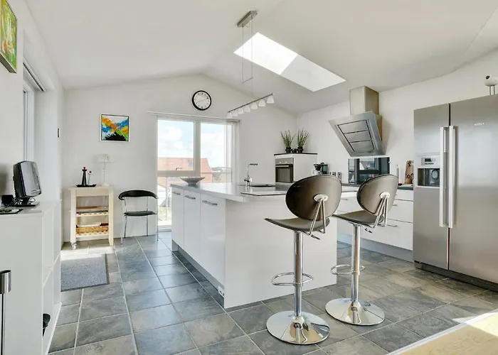 בית נופש Lovely In With Kitchen